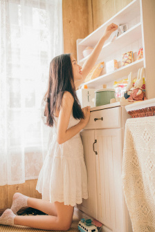 绫波芹